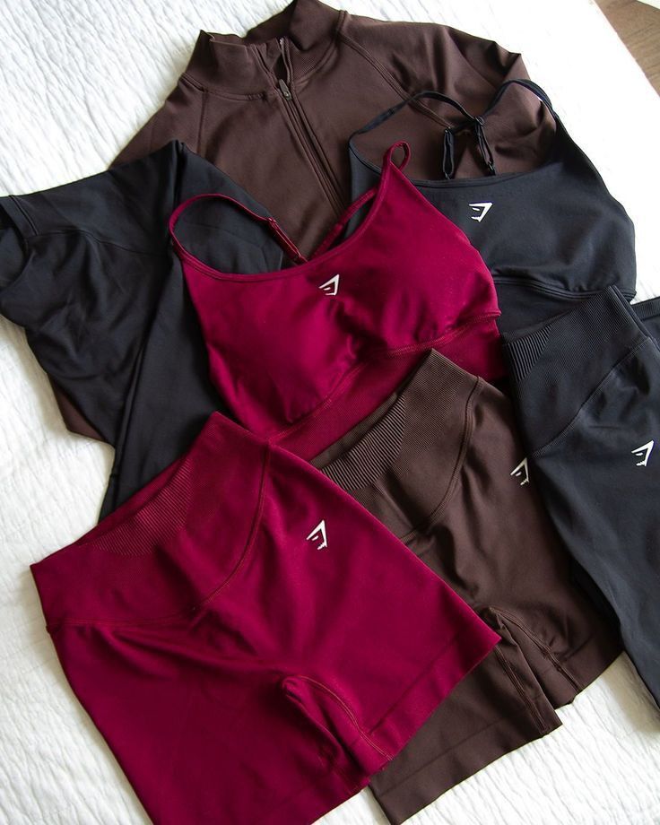 Trendy Women's Clothing Image